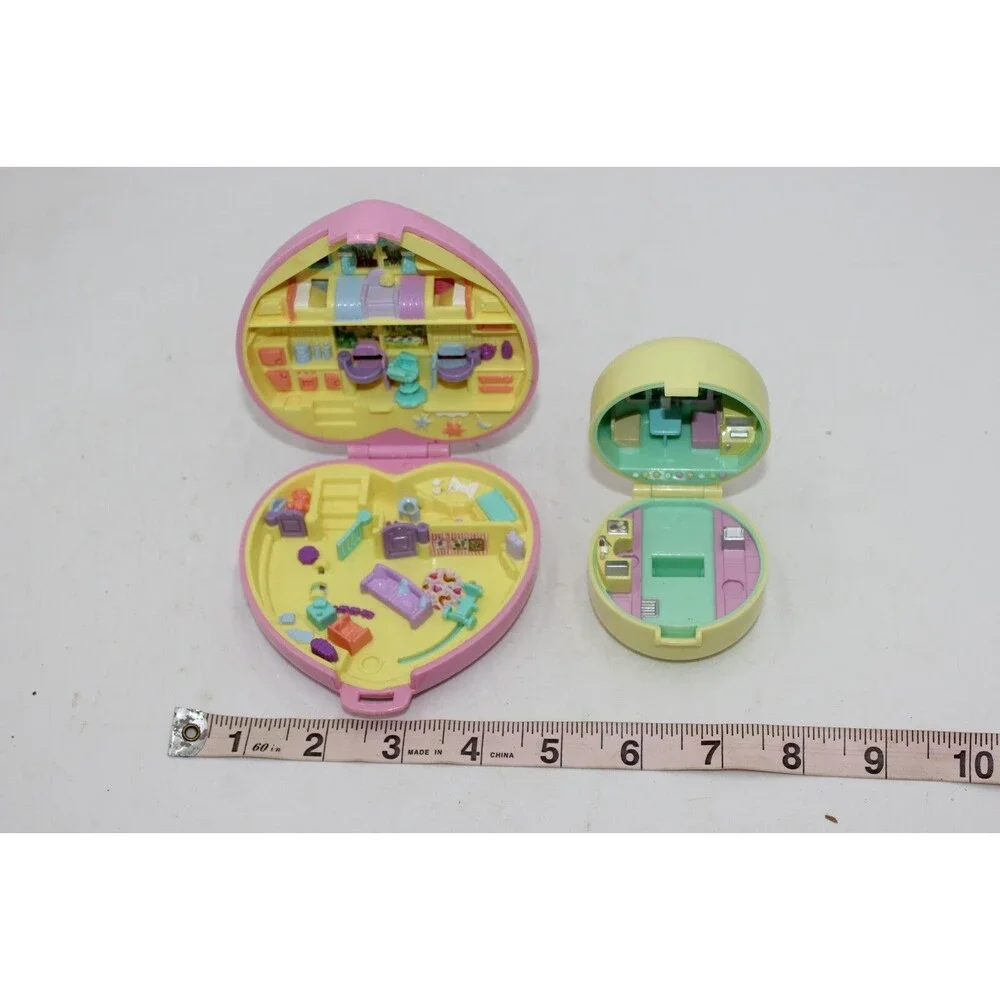 Bluebird Vintage Polly Pocket 1991 '50s Diner Ring Case Playset Daycare NO DOLLS - Picture 2 of 8